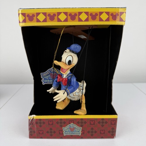 Disney showcase jim - showcase, shore